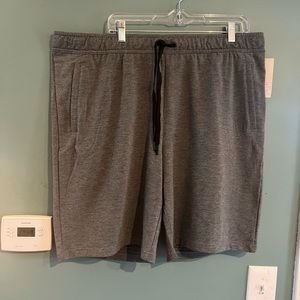 NWT men’s XXL gray soft gym shorts